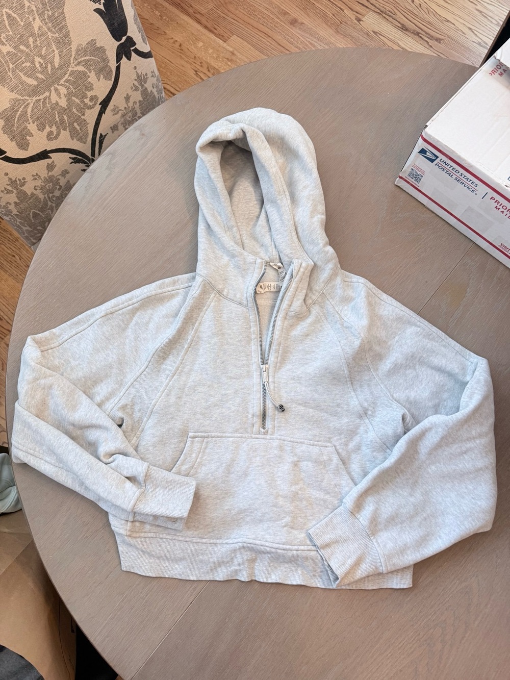 Scuba Oversized Half-Zip
Hoodie - Light Heather Gray